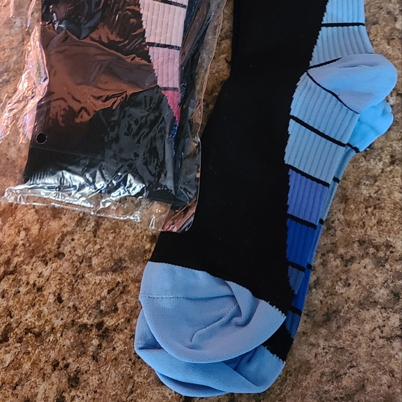 Ladies Compression Socks - Picture 2 of 2